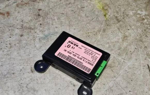 Honda Accord Bluetooth control unit module 39770SEAE010M1