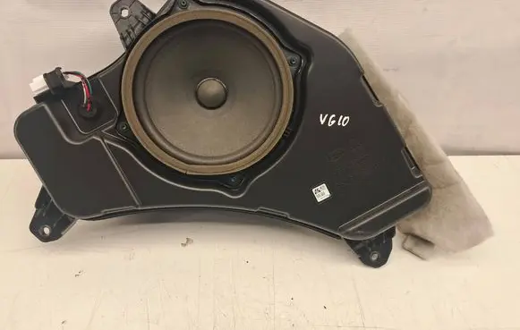 KIA Sportage Subwoofer speaker 963803W100 8946015901A