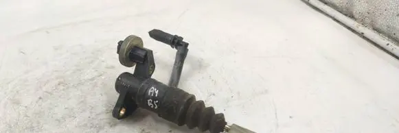 Audi A4 S4 B5 8D Clutch master cylinder 8e1721401