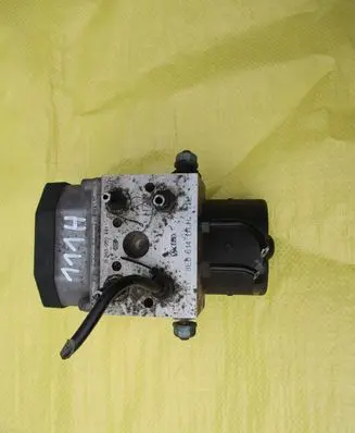 Audi A6 S6 C5 4B ABS Pump 8E0614111H