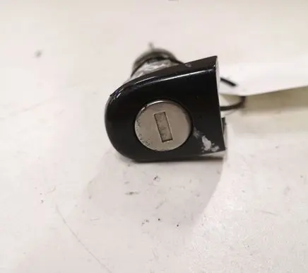Skoda Superb B5 (3U) Front door lock (next to the handle) 3U01837167A