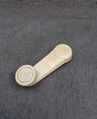 Audi A4 S4 B6 8E 8H Front door window winding handle 8Z0837581B 8Z0837581A