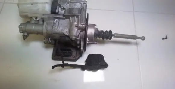 Volkswagen Golf VII Master brake cylinder 5QE614105C 0204N00006 0071285