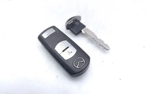 Mazda CX-5 Ignition key/card SKE13E01 2011DJ5486 CAA3219
