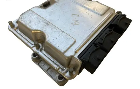 Citroen C5 Engine control unit/module 9644721080 EDC15C213 0281010808