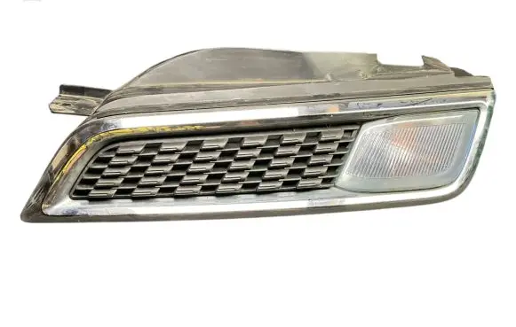 Nissan Micra Front bumper upper radiator grill NSR2381001 62332BG00A