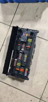 BMW 7 F01 F02 F03 F04 Fuse module 9252816 17033441