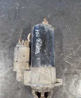 BMW 7 E38 Starter motor 1729981 0001110072 9631023061