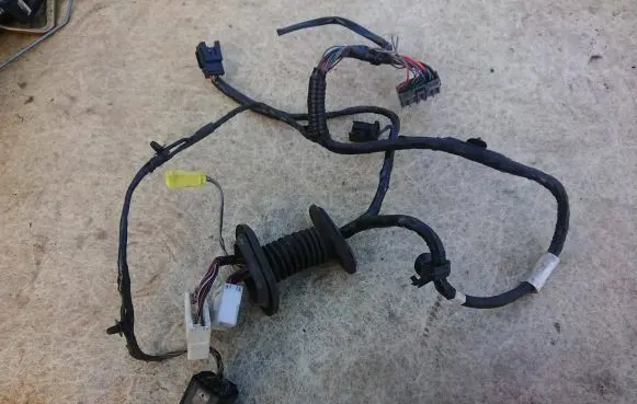 Jaguar XJ X300 Front door wiring loom/harness boot LNB3190DB