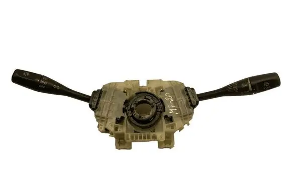 Mitsubishi Lancer Wiper turn signal indicator stalk/switch 8600A048