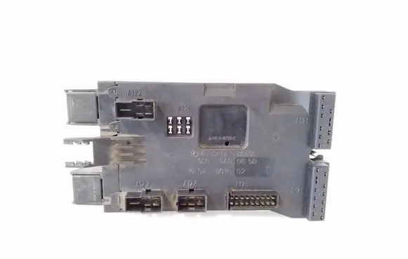 Mercedes-Benz Sprinter W901 W902 W903 W904 Fuse module 0005400650 08501002