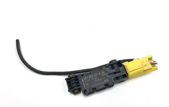 Audi A4 S4 B7 8E 8H Airbag deployment crash/impact sensor 8E0959651A