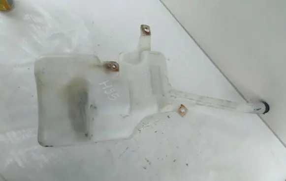 Opel Combo D Windshield washer fluid reservoir/tank