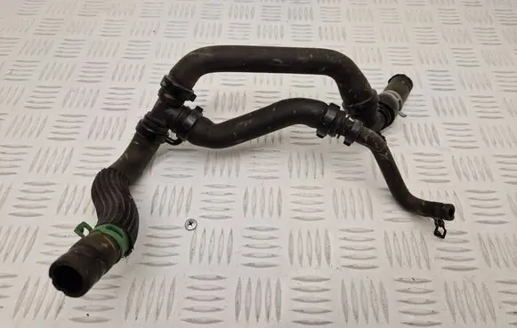 Renault Captur Coolant pipe/hose 924103216R