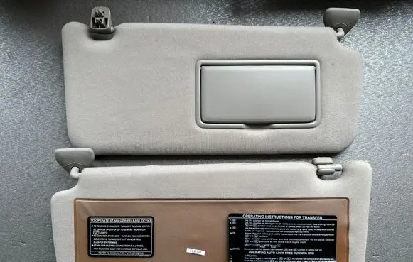 Nissan Patrol Y61 Sun visor 96400VC869 96401VC813