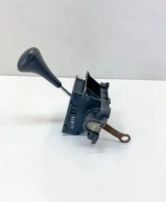 Mercedes-Benz SLC C107 Gear shifter/selector A1072670005 A1075405208