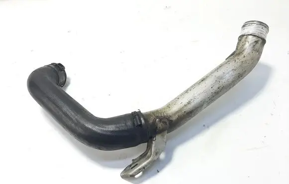 Volvo V40 Intercooler hose/pipe 31370060 P31422380
