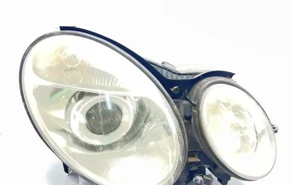 Mercedes-Benz E W211 Headlight/headlamp 15436001