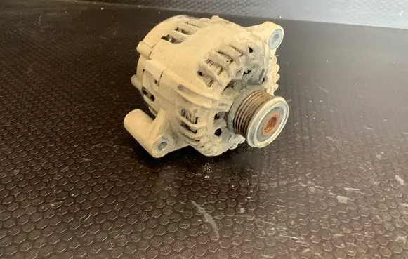 Opel Insignia A Generator/alternator 13502582 81120092423 2650800A