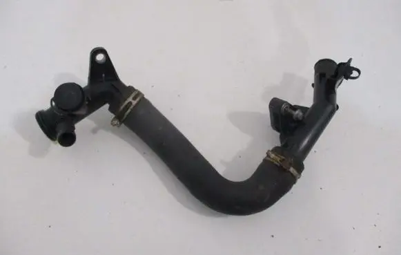 Peugeot 208 Engine coolant pipe/hose 9804208380