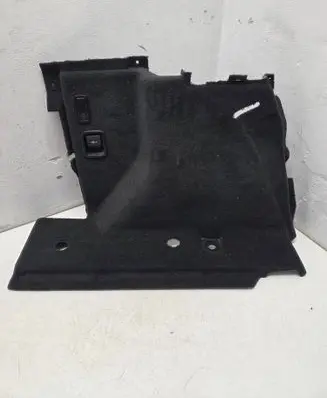 Trunk/boot lower side trim panel