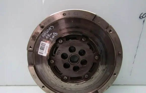Mazda 3 Dual mass flywheel PE4116610Z01
