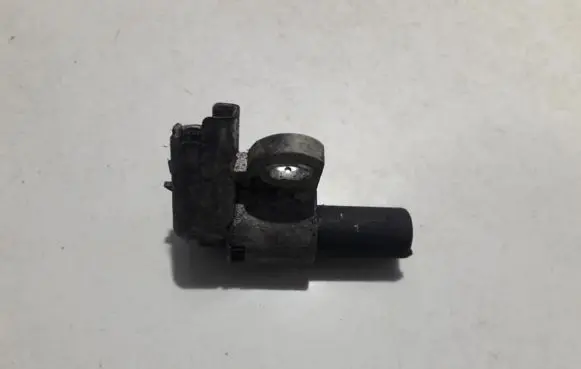 Peugeot 406 Camshaft position sensor 9628559980