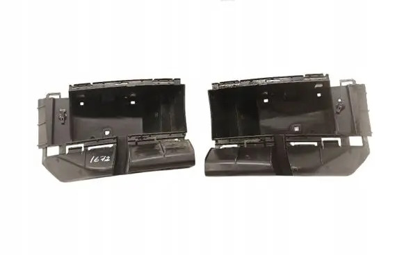 Volvo XC90 Front bumper splitter molding 