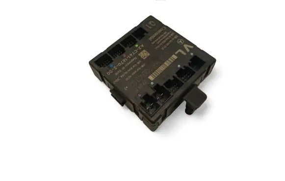 Mercedes-Benz GLA W156 Door control unit/module A1669004002