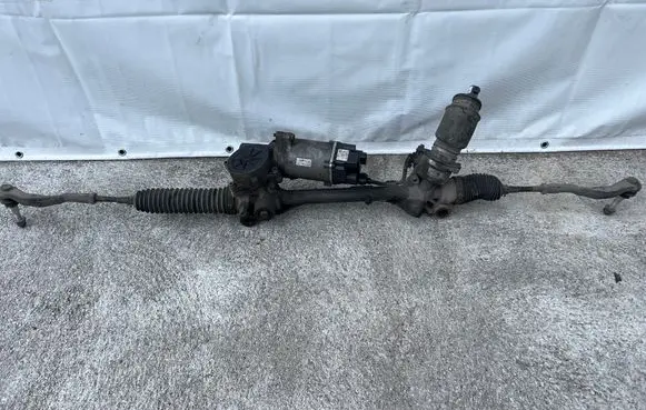 Opel Insignia B Steering rack 84352108