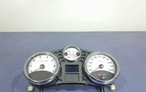Peugeot 207 CC Speedometer (instrument cluster) 9662904080