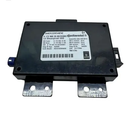 Mercedes-Benz E W212 USB control unit A1729002809