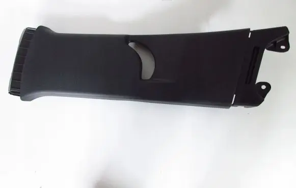 Toyota Yaris (B) pillar trim (top)