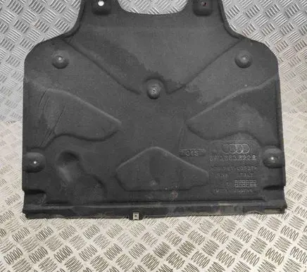 Audi A5 Engine splash shield/under tray 8W3863822B