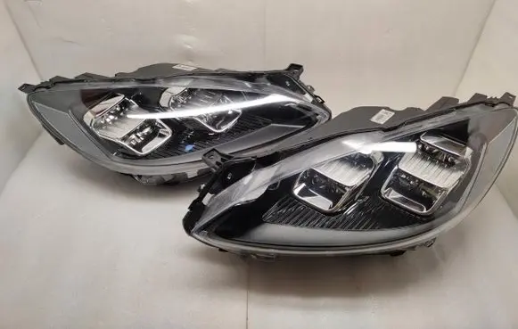 Ford Kuga III Headlight/headlamp