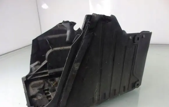 Battery box tray