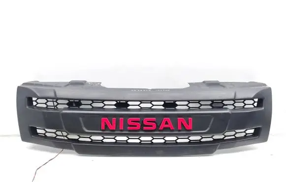 Nissan Pathfinder R51 Front bumper upper radiator grill 