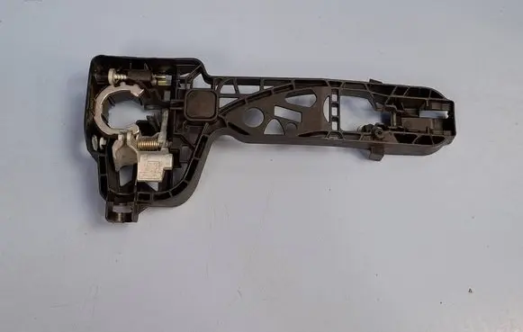 Mercedes-Benz Sprinter W907 W910 Front door exterior handle/bracket 14694201