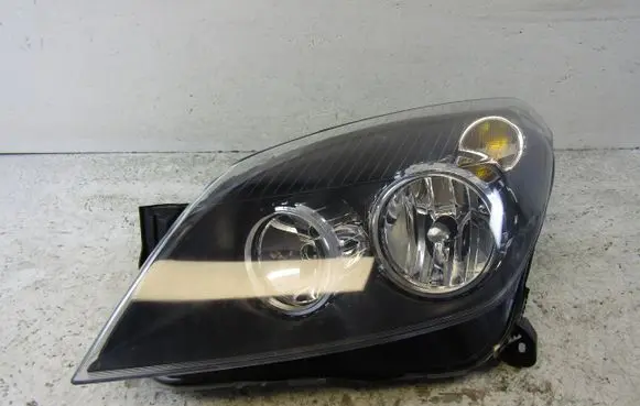 Opel Astra H Headlight/headlamp 20A390L