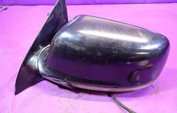 Volkswagen Phaeton Front door electric wing mirror 