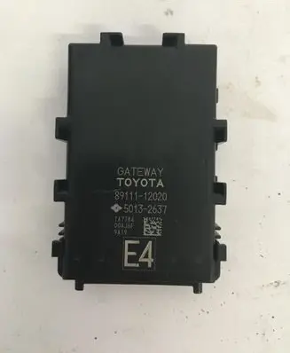 Toyota Prius (XW50) Gateway control module 89111-12020