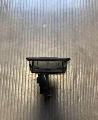 Renault Scenic III - Grand scenic III Tailgate opening switch 8200076256