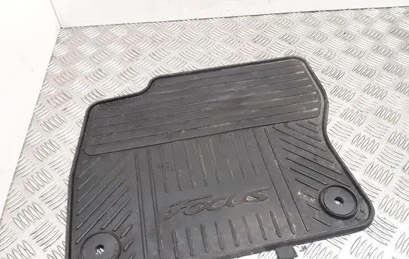 Ford Focus Rear floor mat ET8ZA BM5JX13011F