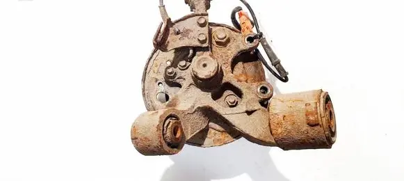 Honda FR-V Rear wheel hub 