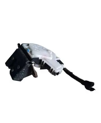 Mazda 6 Tailgate/trunk/boot lock/catch/latch C6728