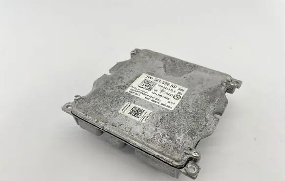 Audi A3 S3 8V Headlight ballast module Xenon 7PP941572A 7PP941572AC W003T25077