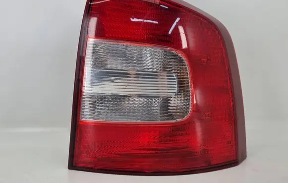 Skoda Octavia Mk2 (1Z) Rear/tail lights 1Z9945096A