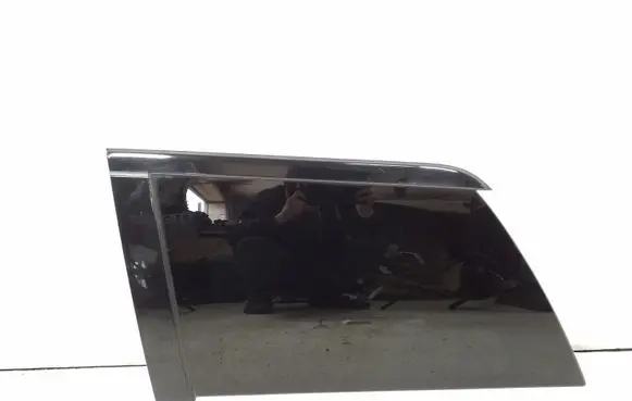 Mercedes-Benz GL X164 Rear side window A1646702150