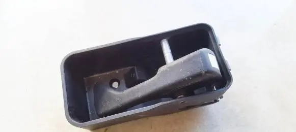 Ford Escort Front door interior handle 91aba22600ab 91ab-a22600-ab