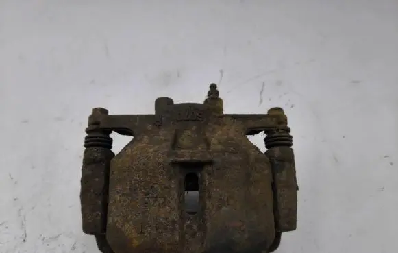 Mazda CX-5 Front brake caliper